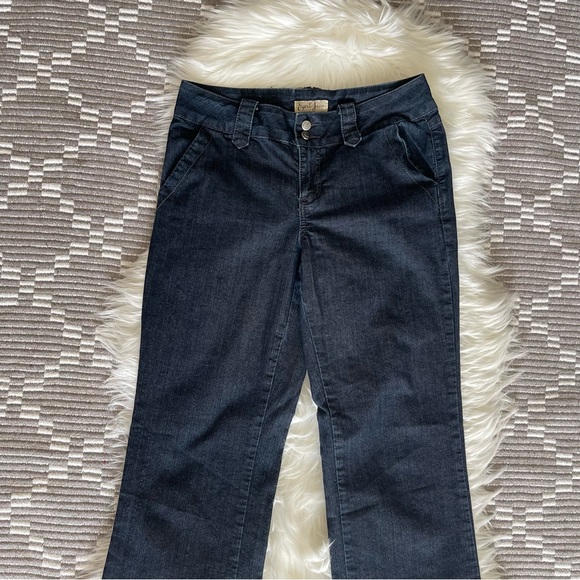 Earl Jeans Dark Wash BootCut Mid-Rise Denim Jeans 6 - Picture 2 of 6